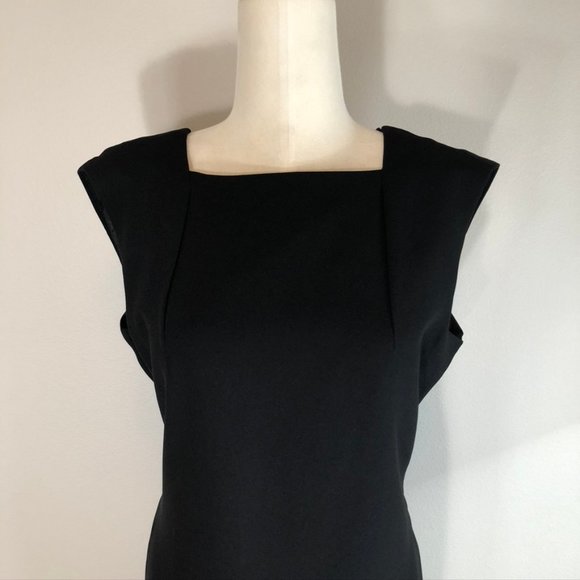 Zara Basic Little Black Dress with Deep V-Back - Picture 4 of 6